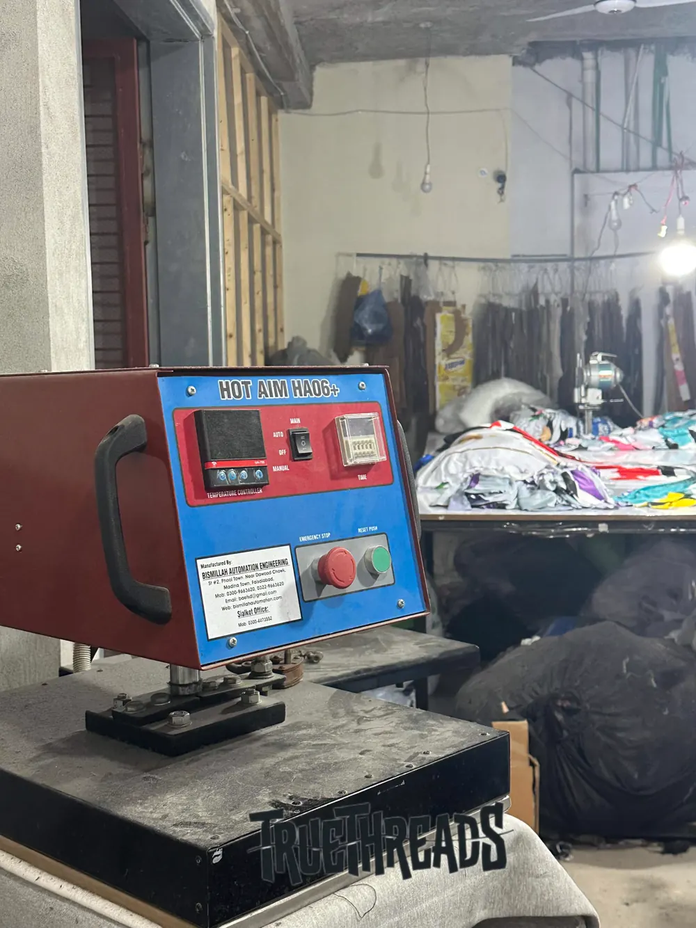 Heat Press Station — Branded streetwear graphics & custom labels