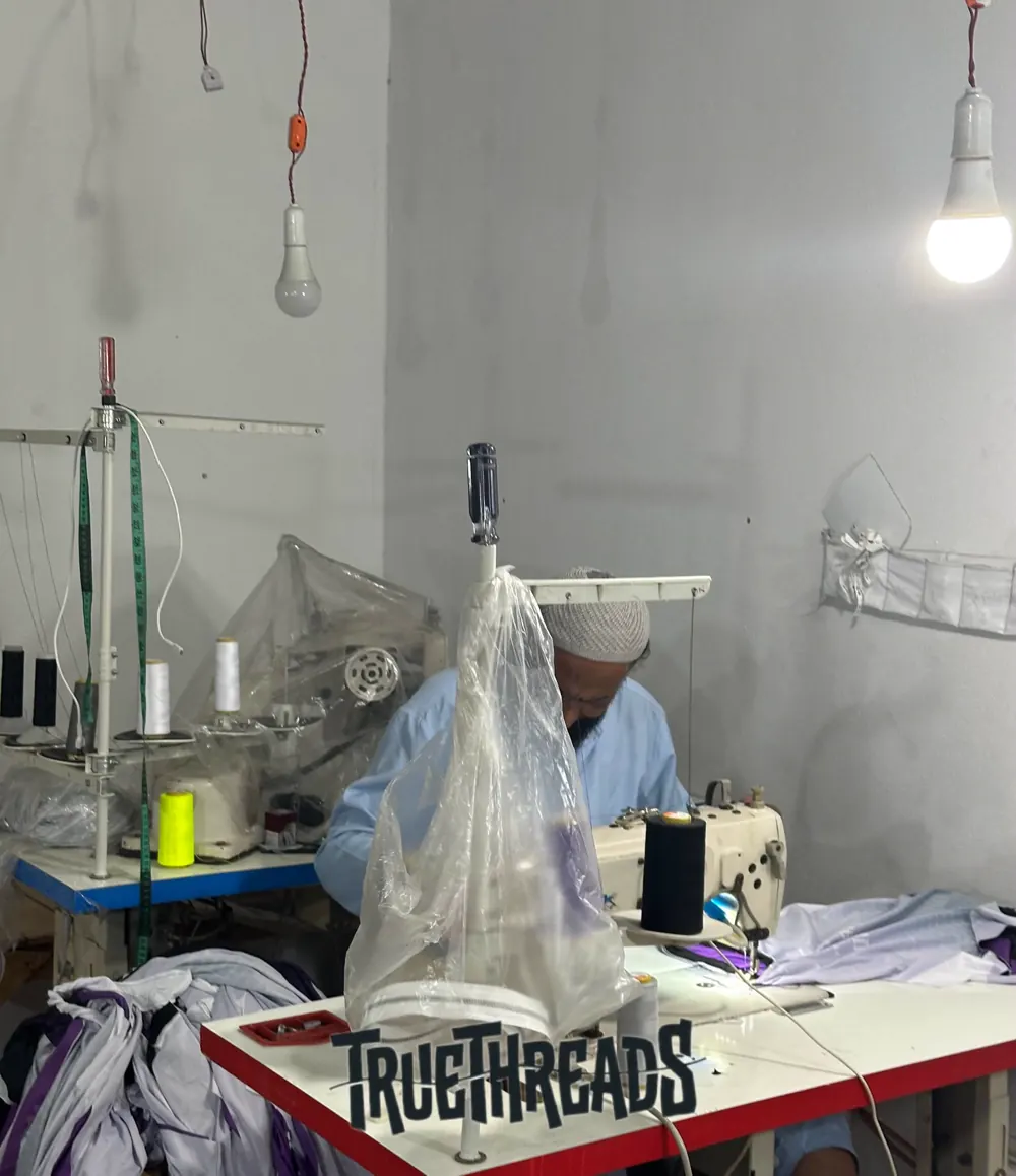 Jack Industrial Machines — Heavy-duty lockstitch & overlock precision